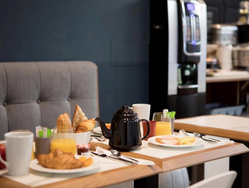 Petit Lafayette Hotel